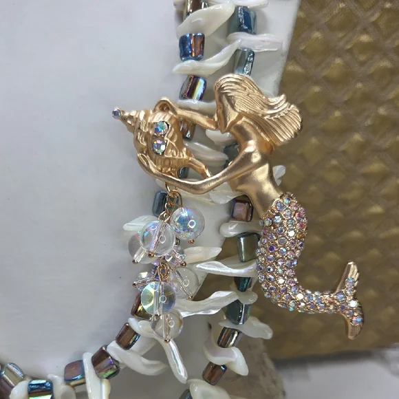 Handcrafted White And Blue Shell & Mermaid Necklace Earrings Bracelet Set - Picture 3 of 6